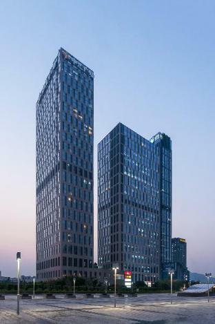 U Hotel Poly Zhonghui International Apartment Kanton Exteriér fotografie